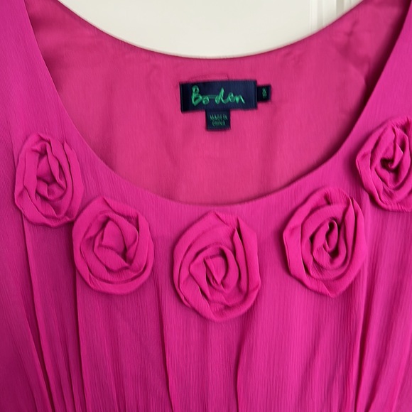 BODEN Silk Dress w Roses 14 Reg MINT - Picture 2 of 5
